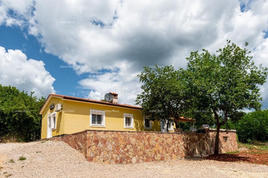 Kuća na Labinštini ! Veliki teren oko kuće od 9400 M2!! 19