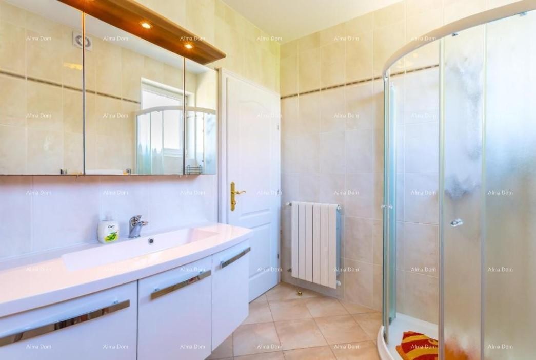 House with apartments and a pool in Premantura – sea view! 4