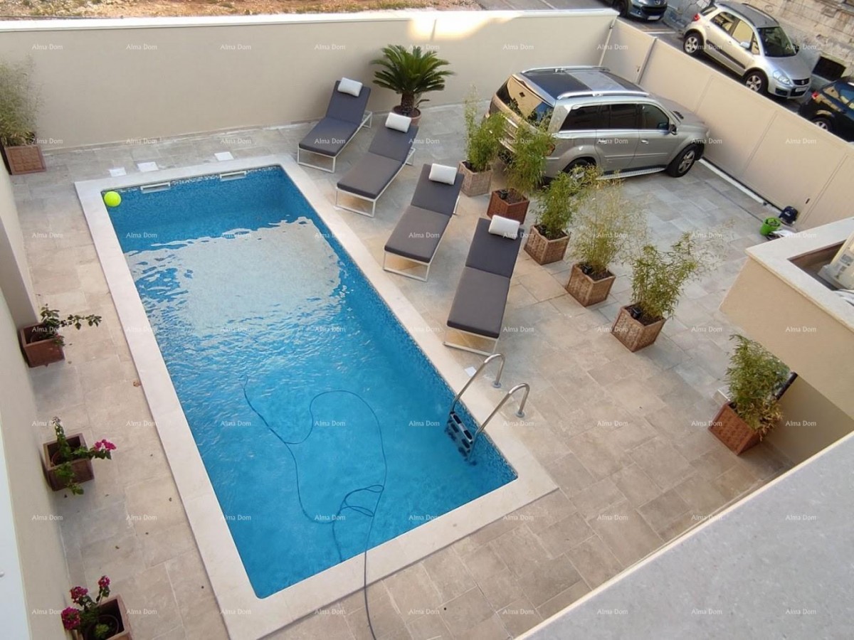 Pula Veruda Prekrasna, potpuno renovirana austrougarska kamena vila s pogledom na more. 15