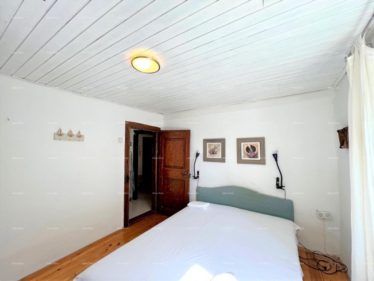 Продается квартира в центре Пулы с видом на собор и море. 7