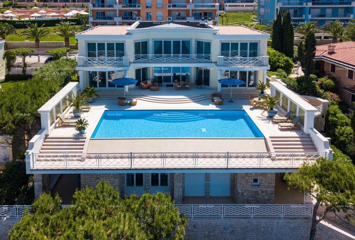 Umag Crveni Vrh Luxury villa, first row from the sea !Umag Crveni Vrh. 1