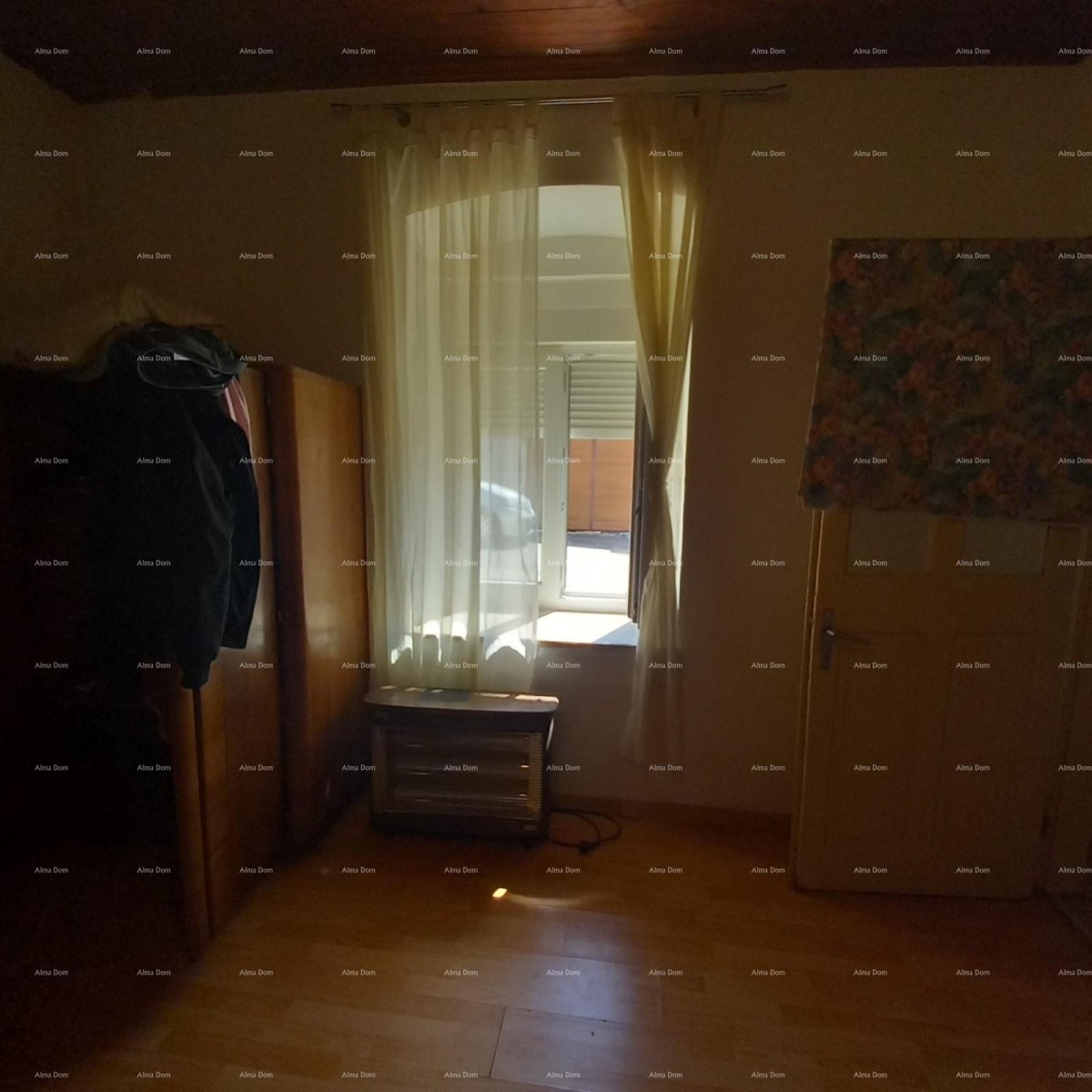 Пула Продается одноэтажный дом с большим садом и террасой 9