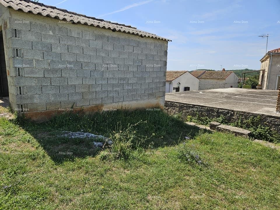 Prodaje se  kuća u izgradnji, 70 m2 blizu Vrsara 3