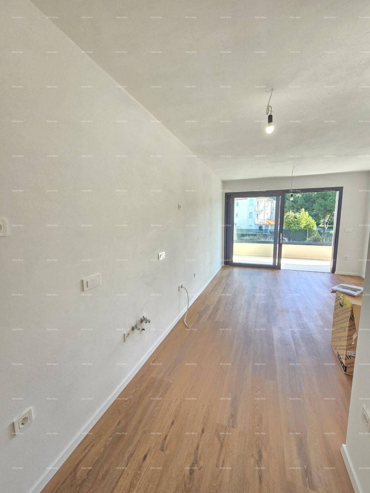 Novogradnja! Medulin! Prodaja. Dva nova objekta, 200 metrov do morja. Neposredna bližina hotela Medulin. 9