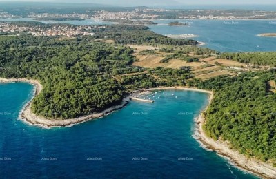 Premantura, građevinsko zemljište površine 1.800 m²