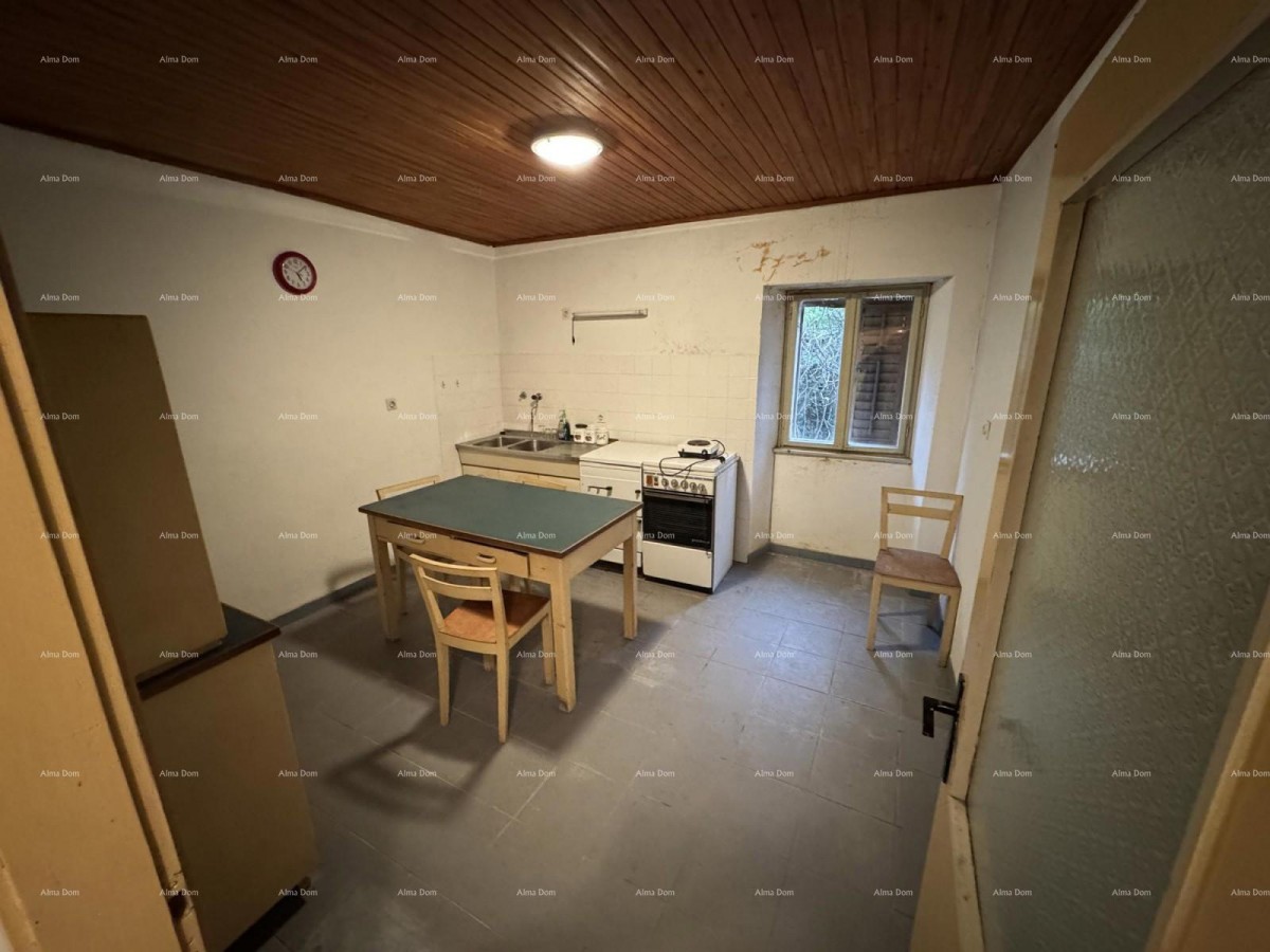 Продажа - каменный истарский дом с земельным участком, в небольшом населённом пункте, близ Бузета! 7