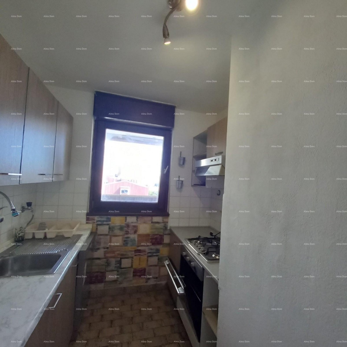 Prodaje se stan u Puli – 68 m² KOPARSKA ULICA. 16