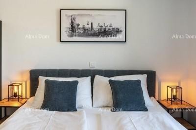 Selling a luxury apartment with two floors, first row to the sea, Pješčana uvala! 8