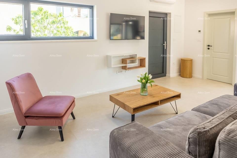 Casa a schiera, Valbandon 5