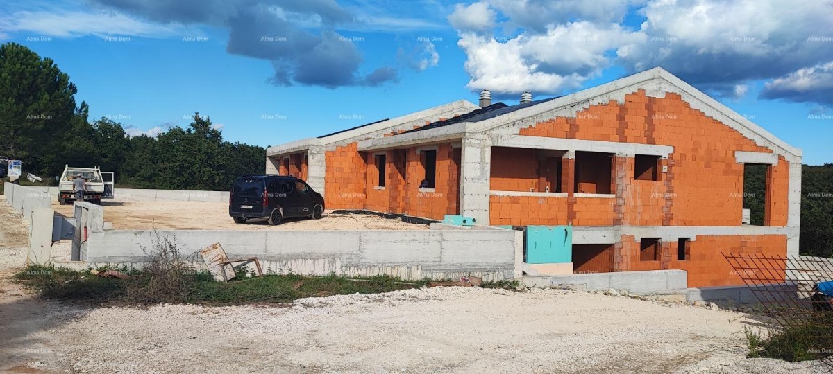Prodaje se duplex kuća u mirnom naselju blizu Vodnjana 1