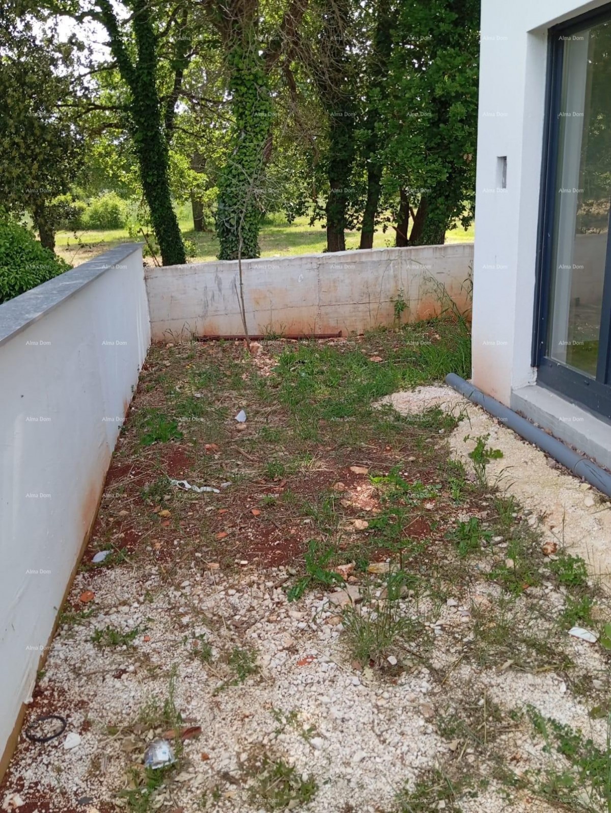 Prodaje se dvosobni stan s vrtom – Medulin 1