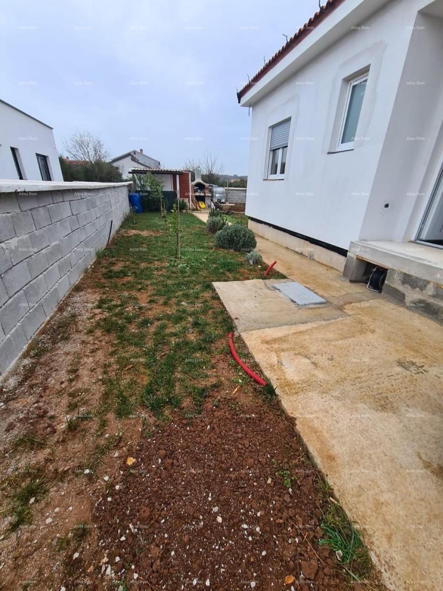 PULA!  HOUSE FOR SALE – QUIET LOCATION. 14