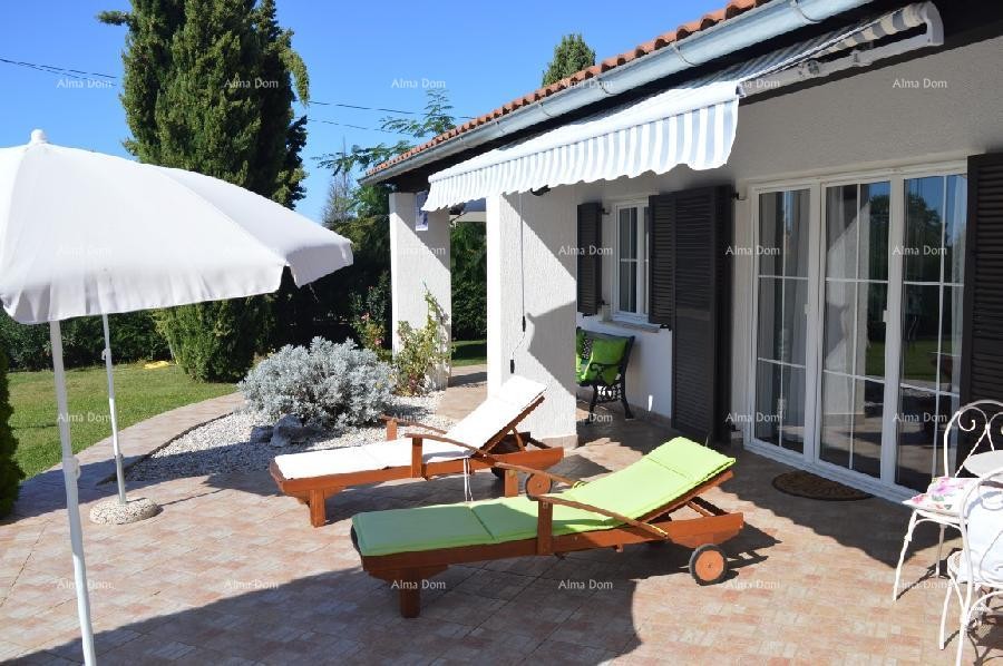 Beautiful house with swimming pool! 31