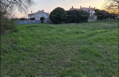 Štinjan, građevinska parcela površine 702 m²