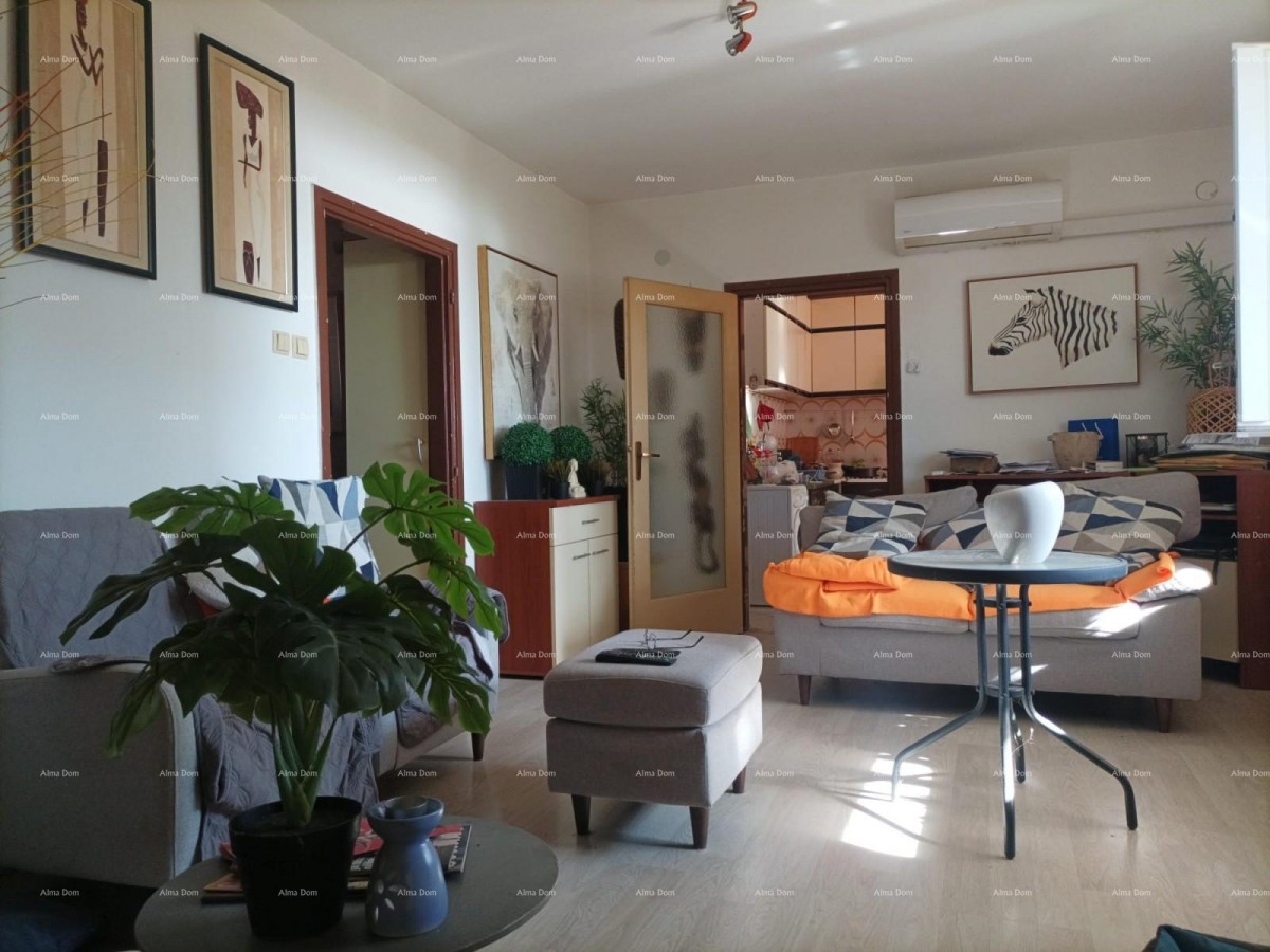 Vendiamo un appartamento a Umago vicino al mare. 9