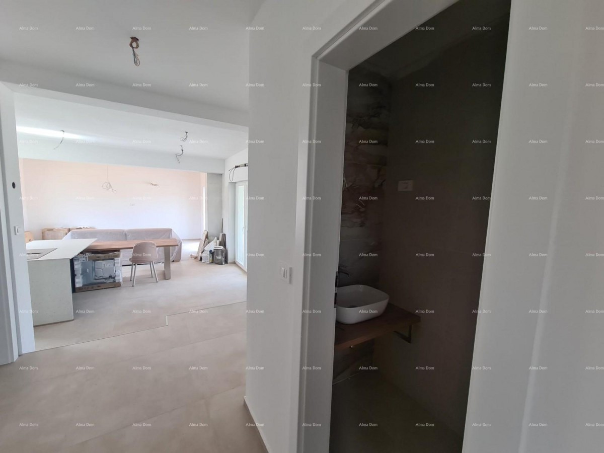 Elegante villa in un ambiente tranquillo vicino al mare con vista su vigneti e uliveti 11