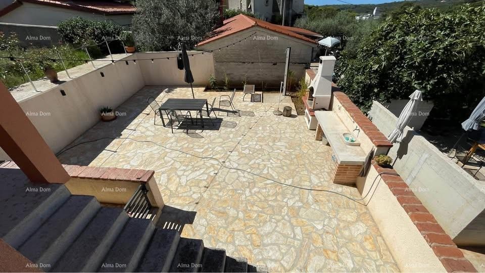 Prodaja - dve hiše na odlični lokaciji s pogledom na morje - Medulin, Vinkuran! 3