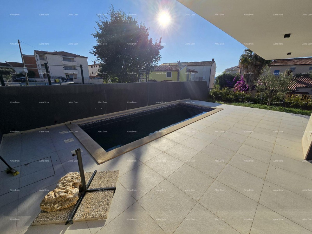 For Sale: Apartment in New Building with Pool and Two Parking Spaces, Medulin! 2