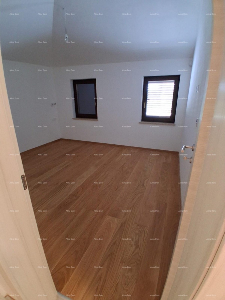 Продажа - роскошный дом на большом участке с бассейном, спа-салоном и тренажерным залом, Пореч! 27