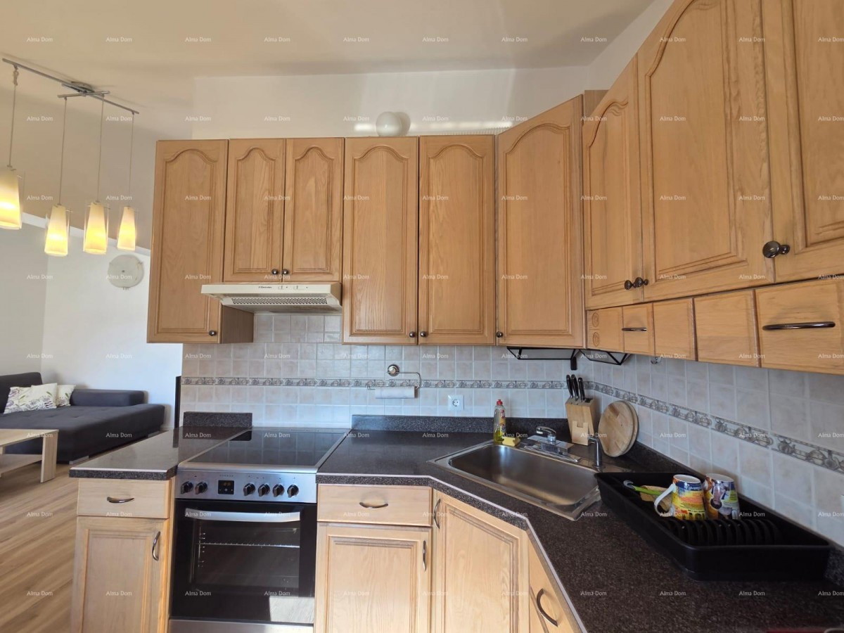 Medulin. Two-bedroom apartment with a view right by the sea 22