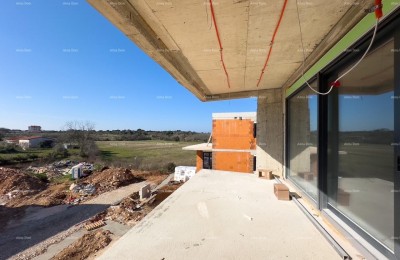 For sale: Apartment on the second floor of a small building!