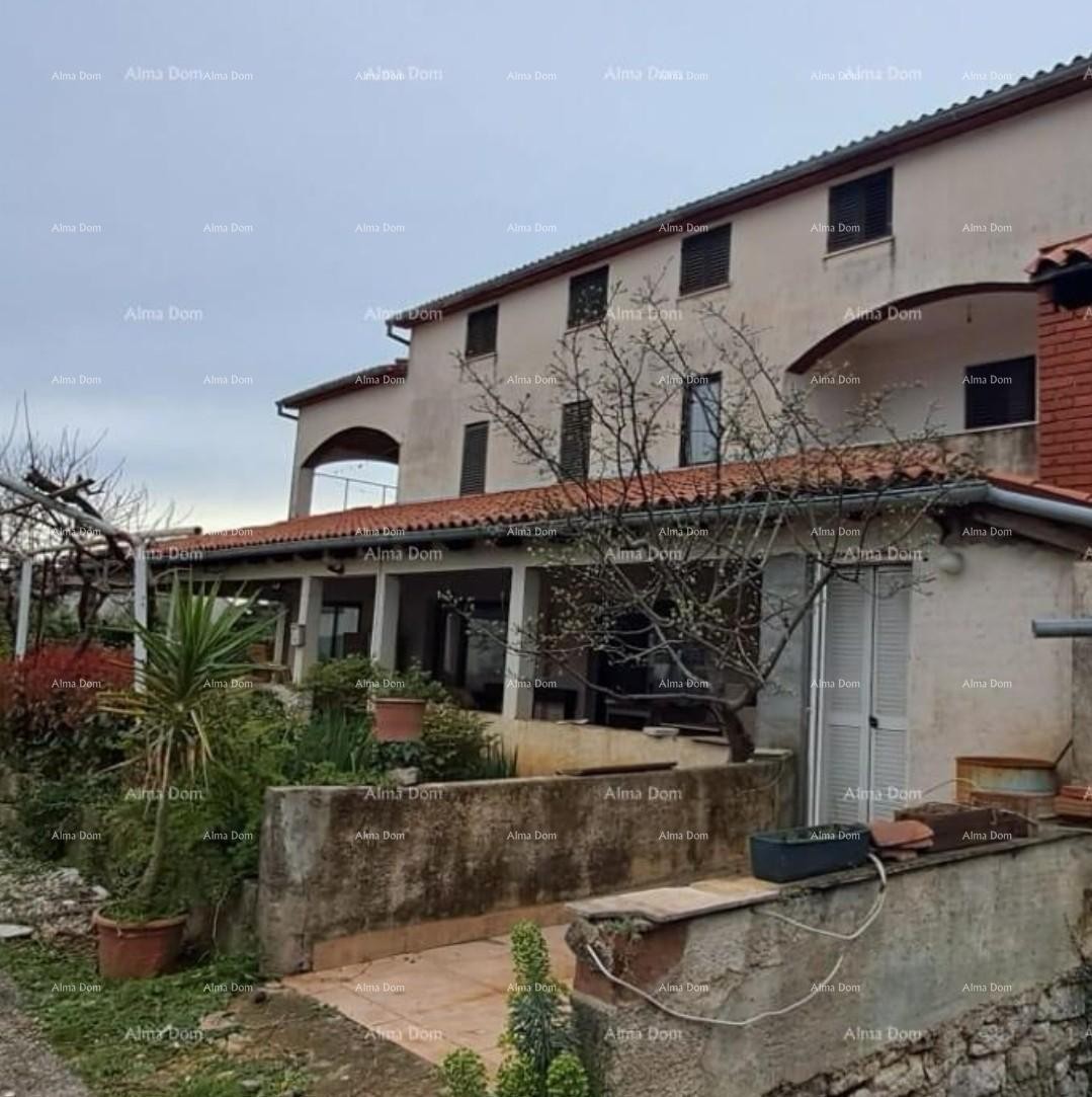 Prodajemo kuću, 3 km od Poreča. 9