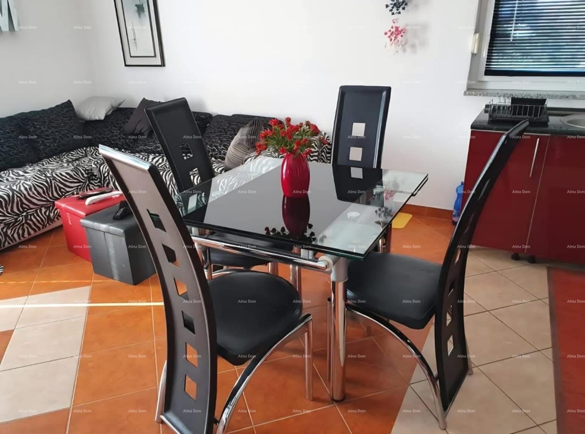 Vendita - appartamento con vista mare e posto auto, Ližnjan! 2