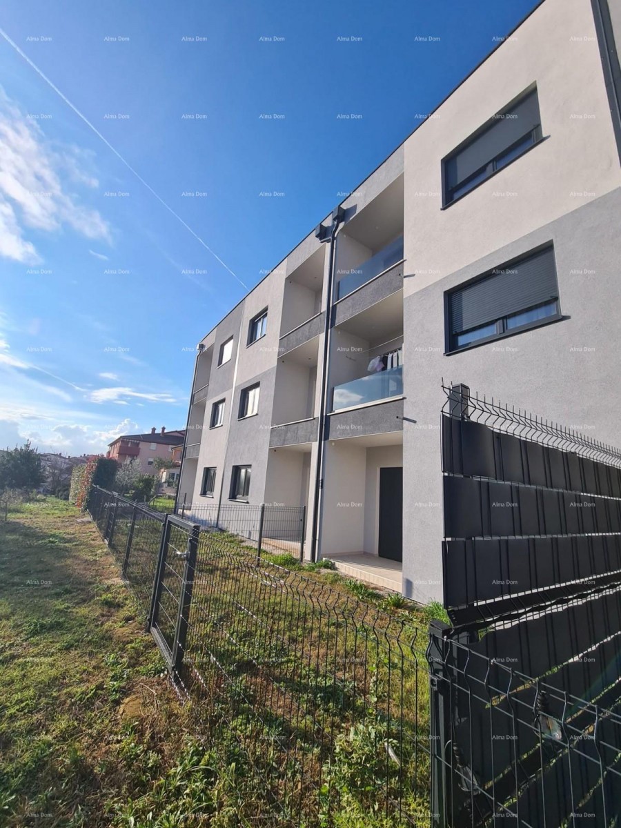 Prodaja- predivan stan u novogradnji, Pula. Vidikovac. 18