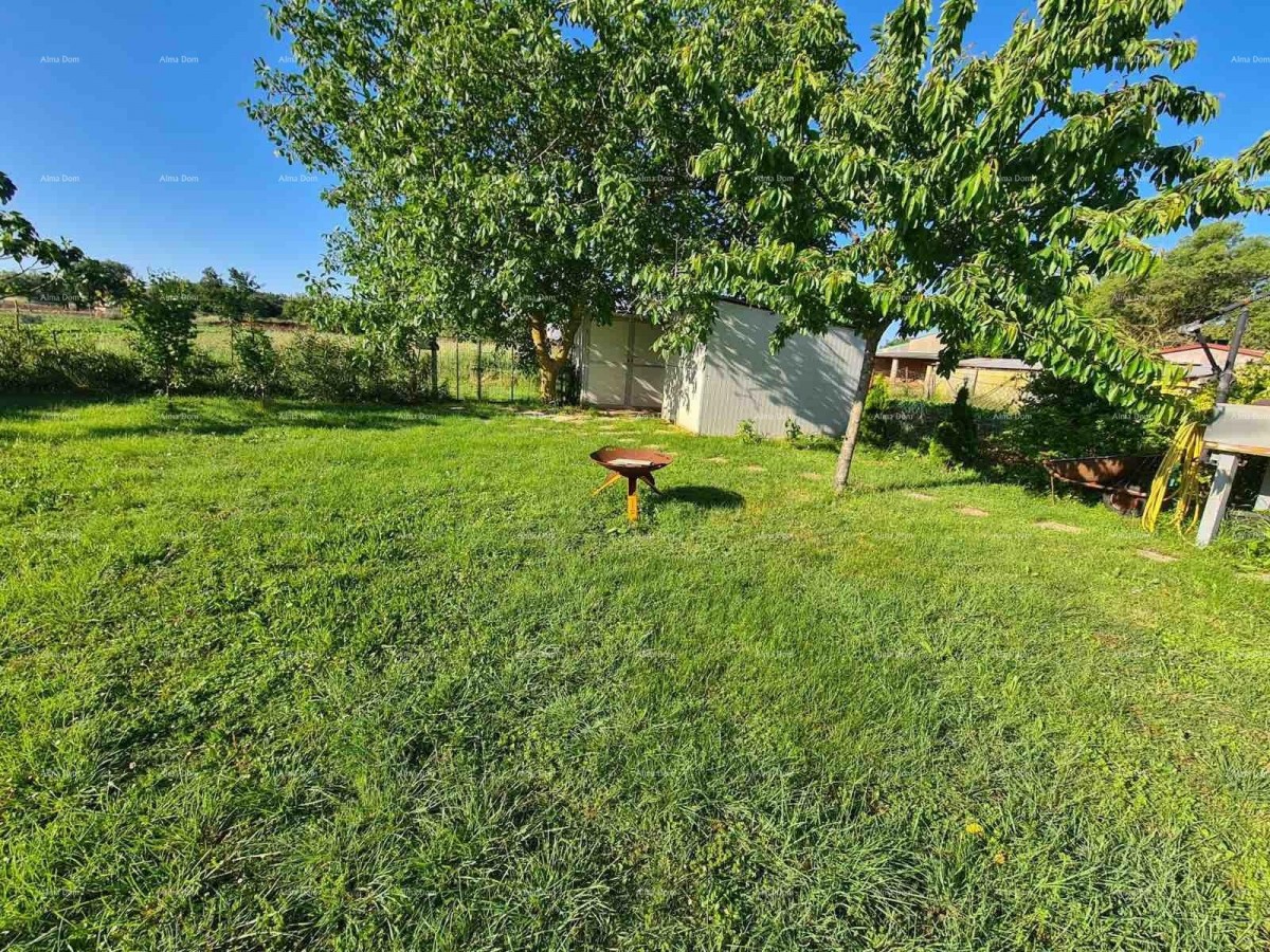 Blizina Ližnjana u malom istarskom mjestu, samostojeća kuća površine 103 m² 7