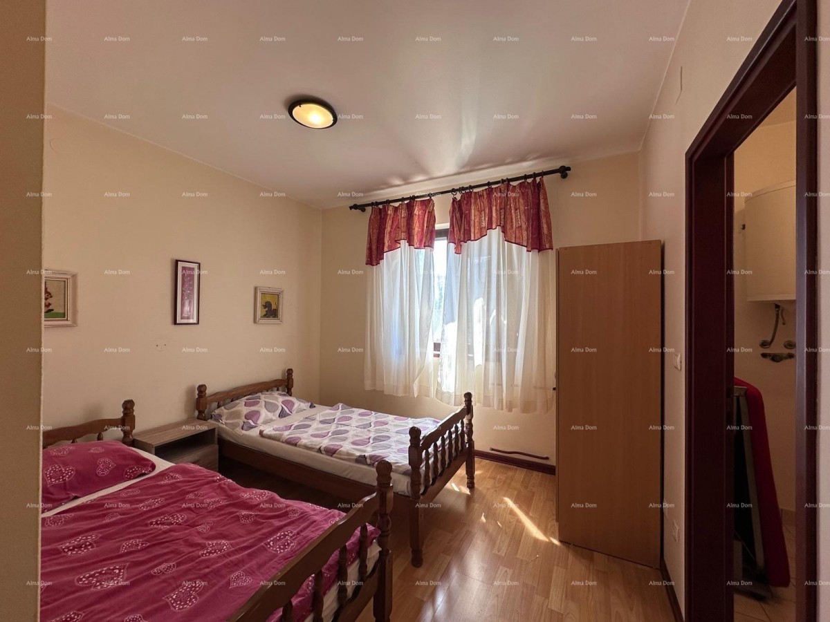 Prodajemo kuću sa pet apartmana na odličnoj lokaciji! 20