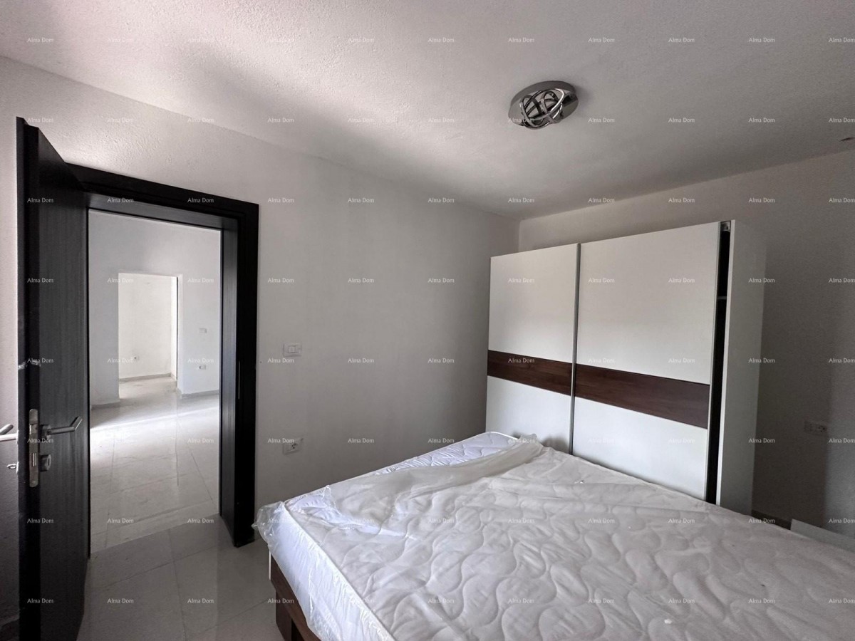 Продается фантастический дом с тремя квартирами в Медулине! 32