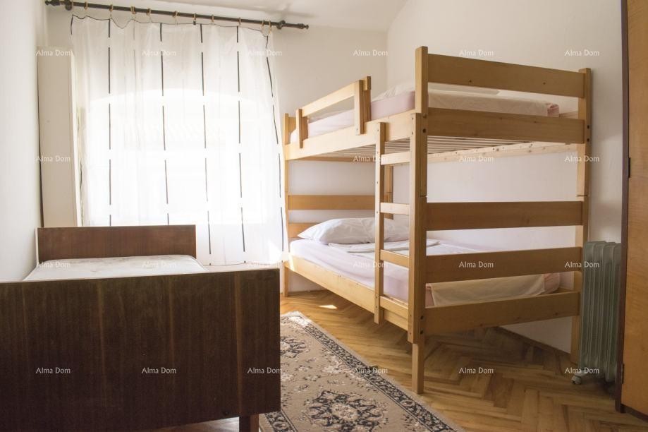 Poreč, in vendita appartamento con 3 camere da letto 6