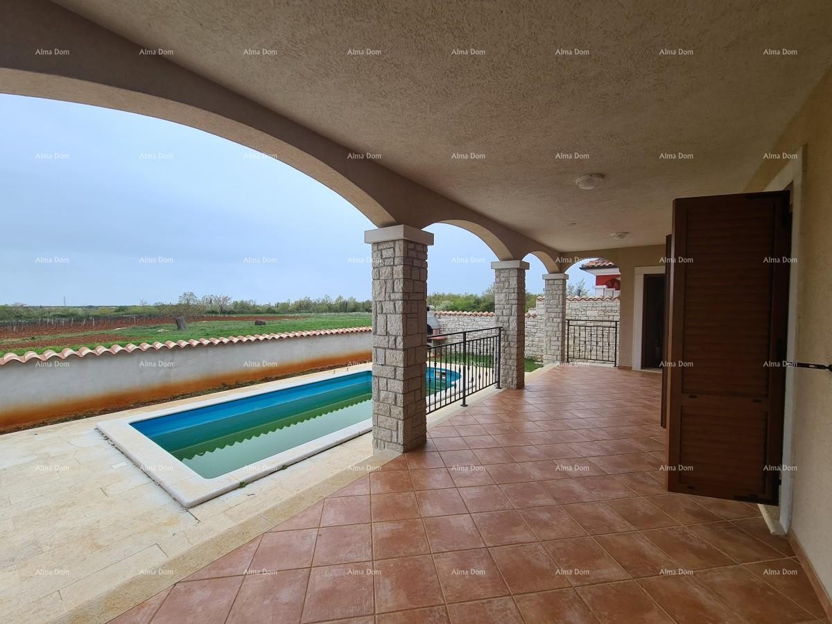 Near the town of Vodnjan, holiday home with swimming pool 8