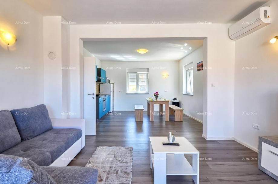 Vendita di un appartamento su due piani con grande giardino e garage, Ližnjan! 6