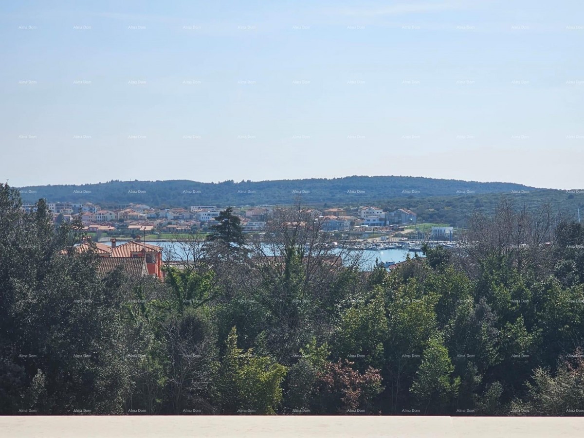 БАНЙОЛЕ – просторный дом с несколькими жилыми помещениями и дополнительным участком под застройку 2