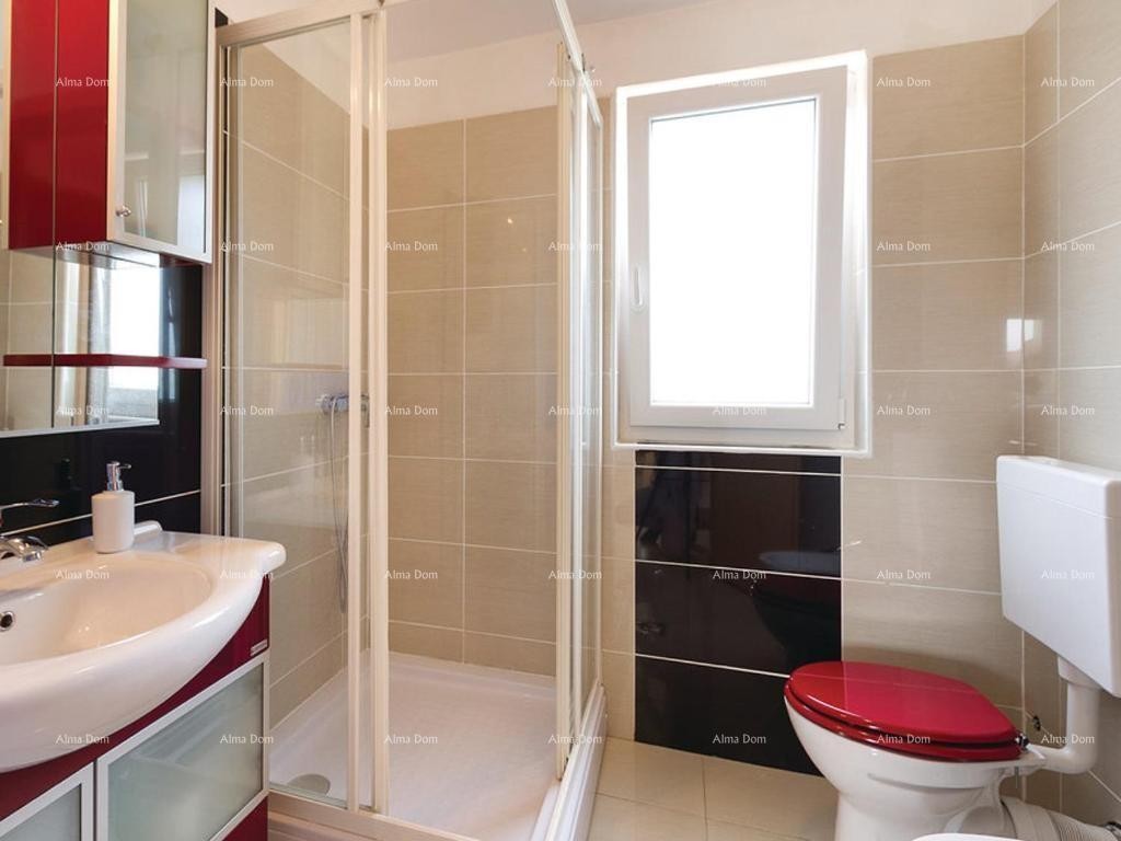 House with a Pool, VALBANDON 15