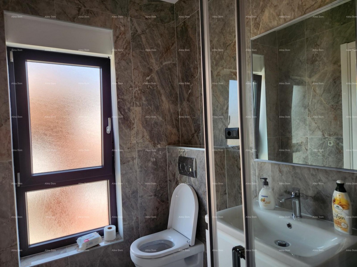 Istria, Ližnjan, 1 km to the center of Medulin, new modern house with pool for vacation. 28