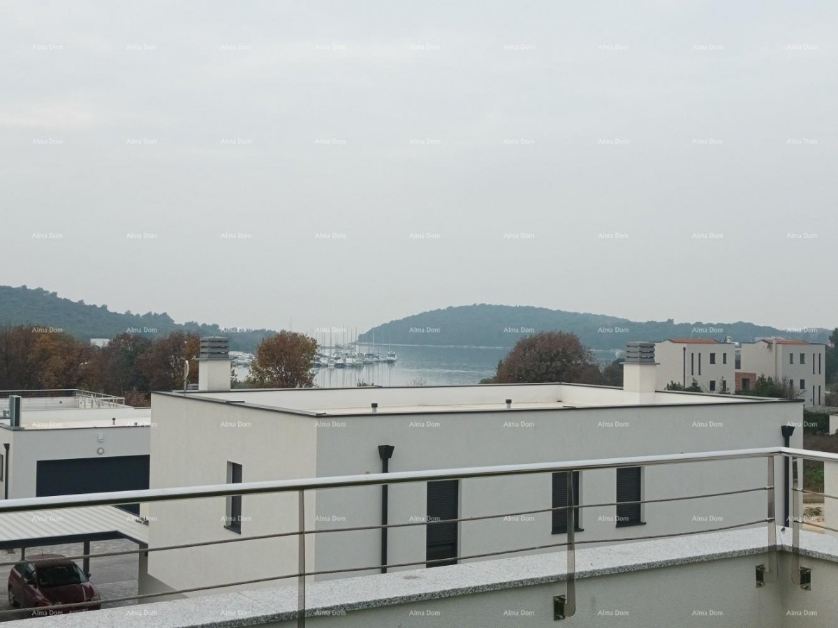 Moderna villa per le vacanze in un complesso chiuso con ville sulla costa del mare. 35