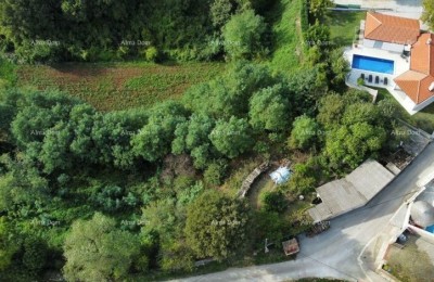Sale of a large construction property with a legalized building
