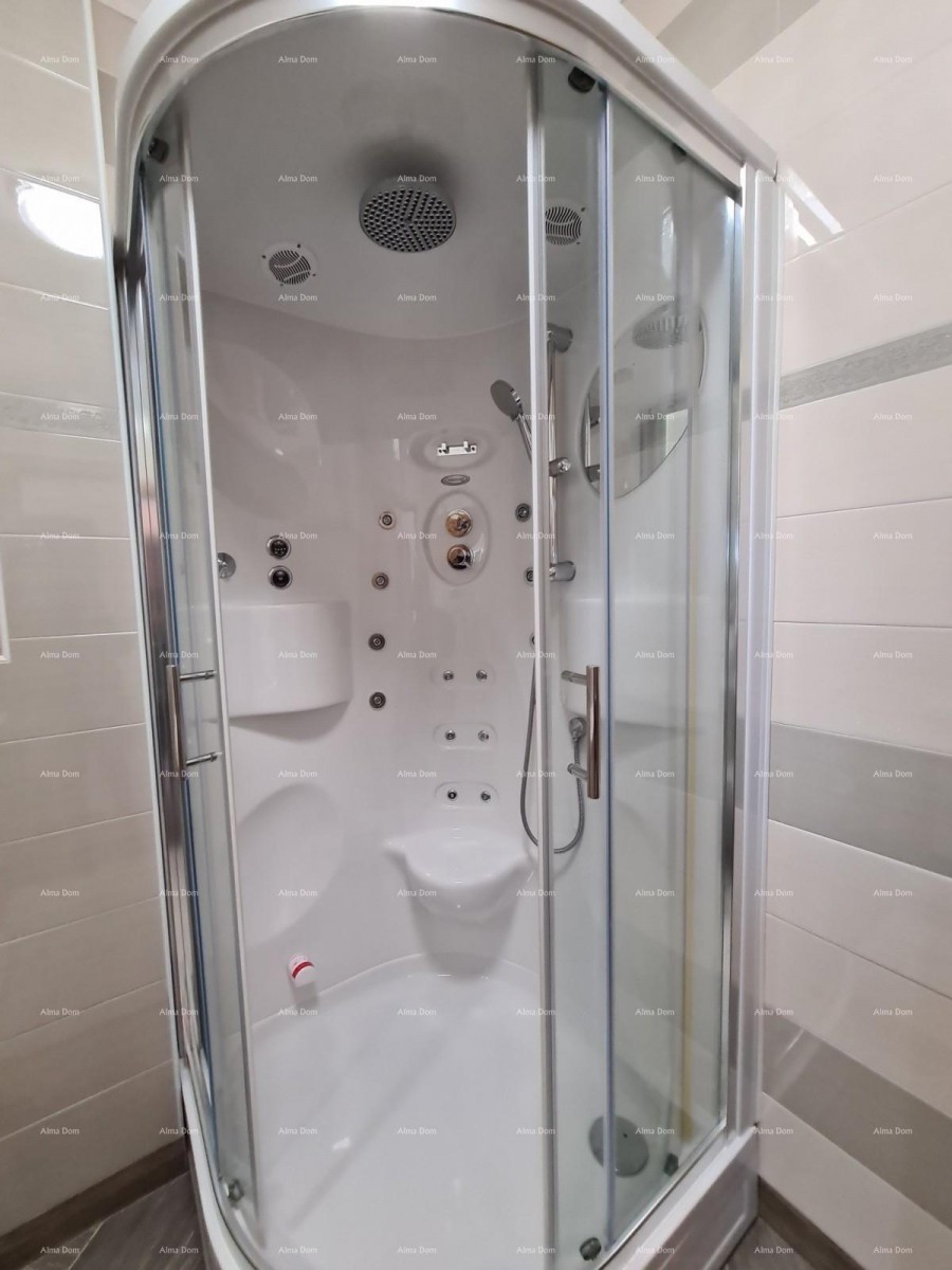 Трехэтажная квартира с террасой на крыше! 100 метров до моря. 7