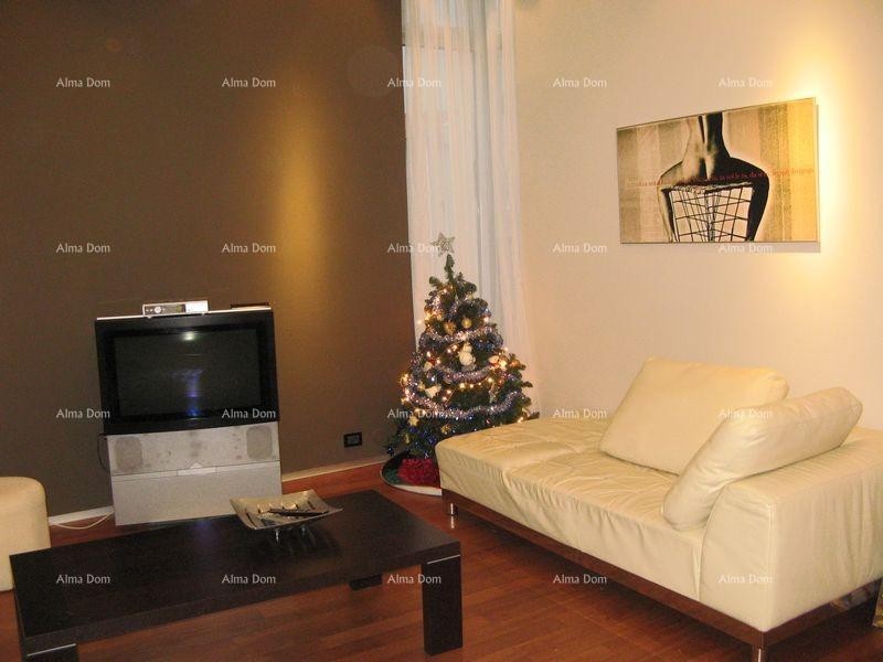 Na prodaju – Luksuzna vila 60 m od morja, Peščena uvala 19