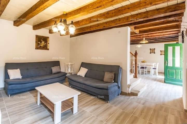 Prodaja - Prelijepa, renovirana istarska kuća u centru, Marčana! 3