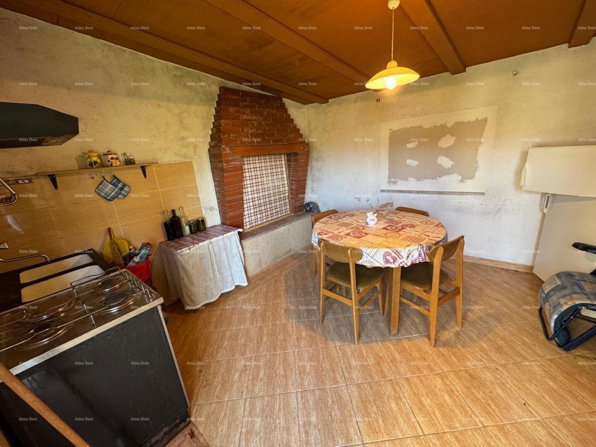 Дом в центре Марчане с 2 квартирами, погребом и мастерской 21