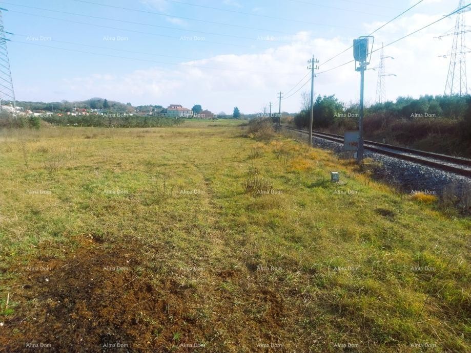 Vendita – terreno commerciale I2, Pola | 10.010 m² 1