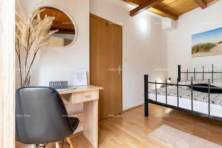 Veli Vrh! Pulj! Dvonadstropne hiše z bazenom! 23