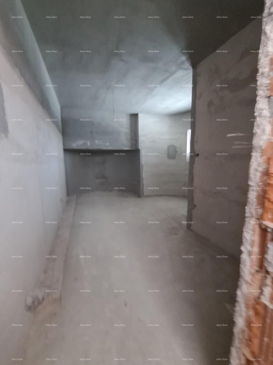 For sale: House with two apartments – Fažana 14