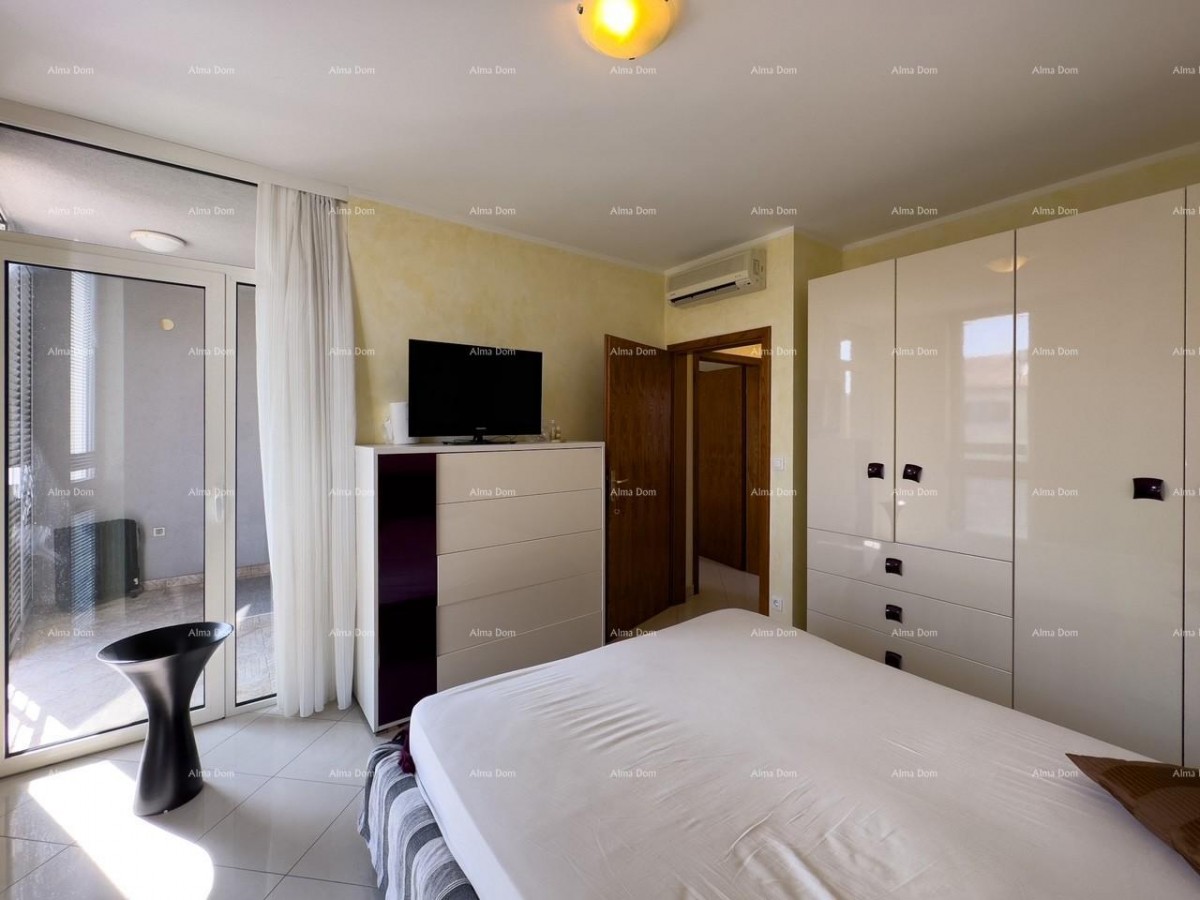 Apartment for sale in a great location, sea view!  MEDULIN. 21