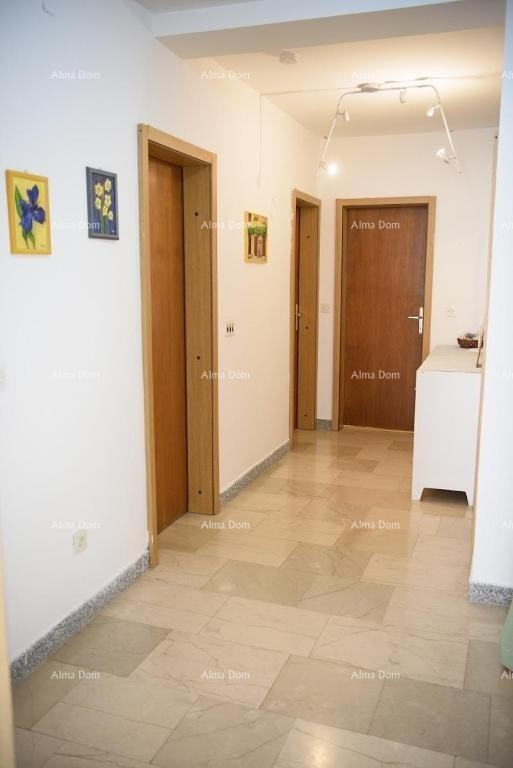 PREMANTURA – beautiful two-storey house with three apartments 19