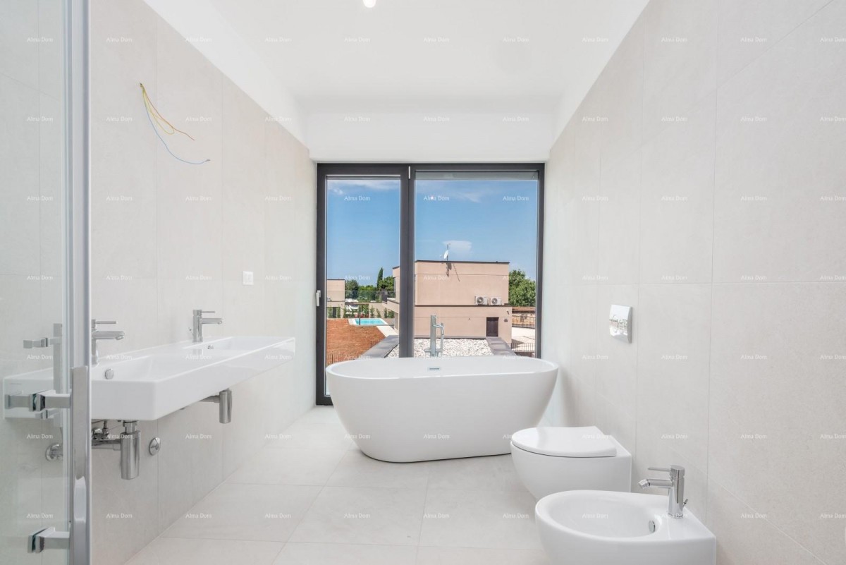 Роскошный семейный дом с бассейном на продажу в Лабинчи, недалеко от Пореча 17