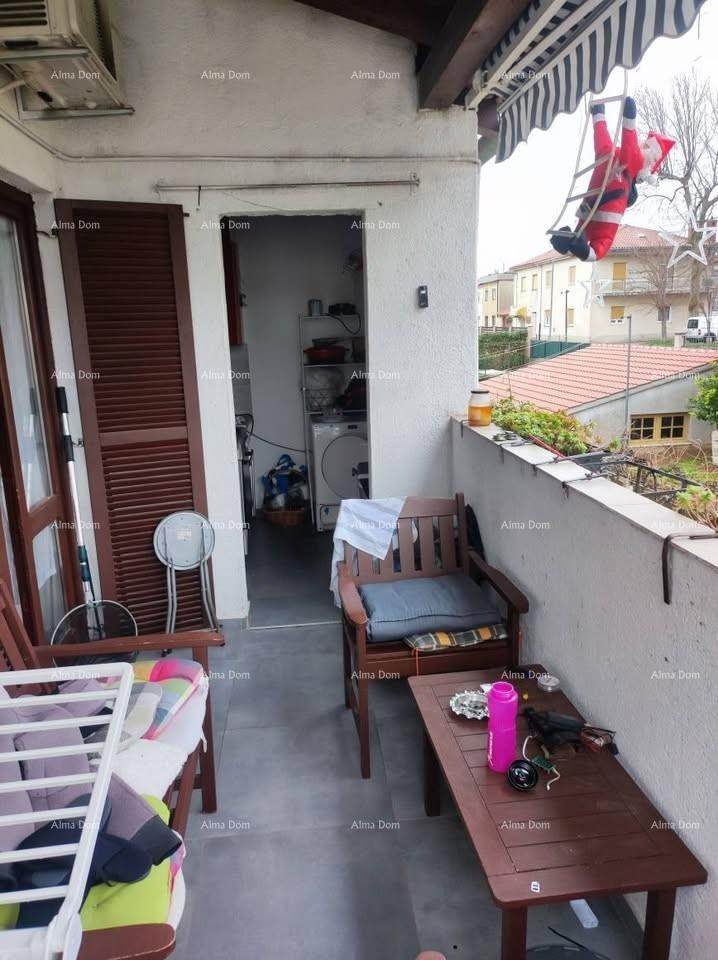 In vendita – spazioso appartamento a Pola, 110 m² 9